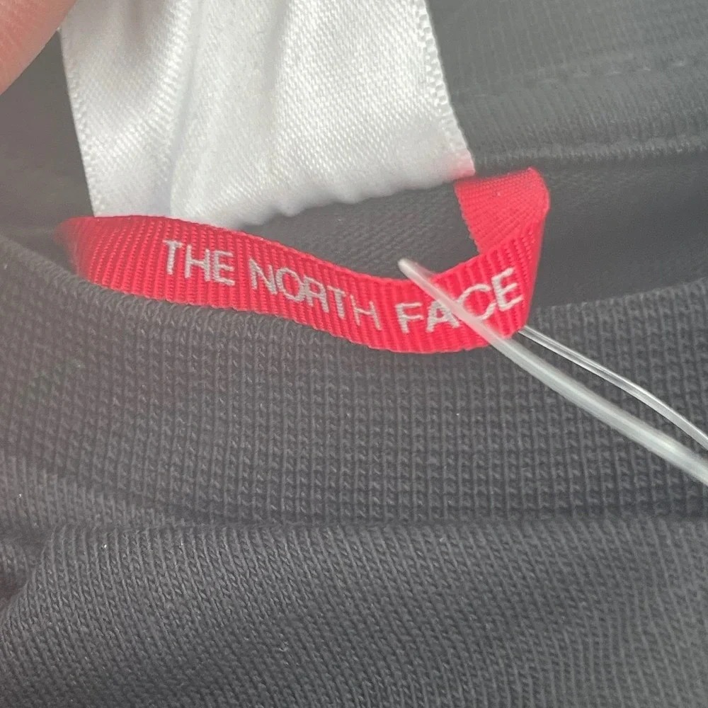 The North Face T-Shirt Never Stop Exploring LG Black NWT